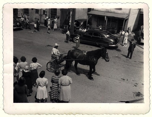 Sulky in front of A. B. Lord’s Blacksmith shop and Coella house in 100th Hambletonian Anniversary Parade, May 5, 1949. chs-00
3479